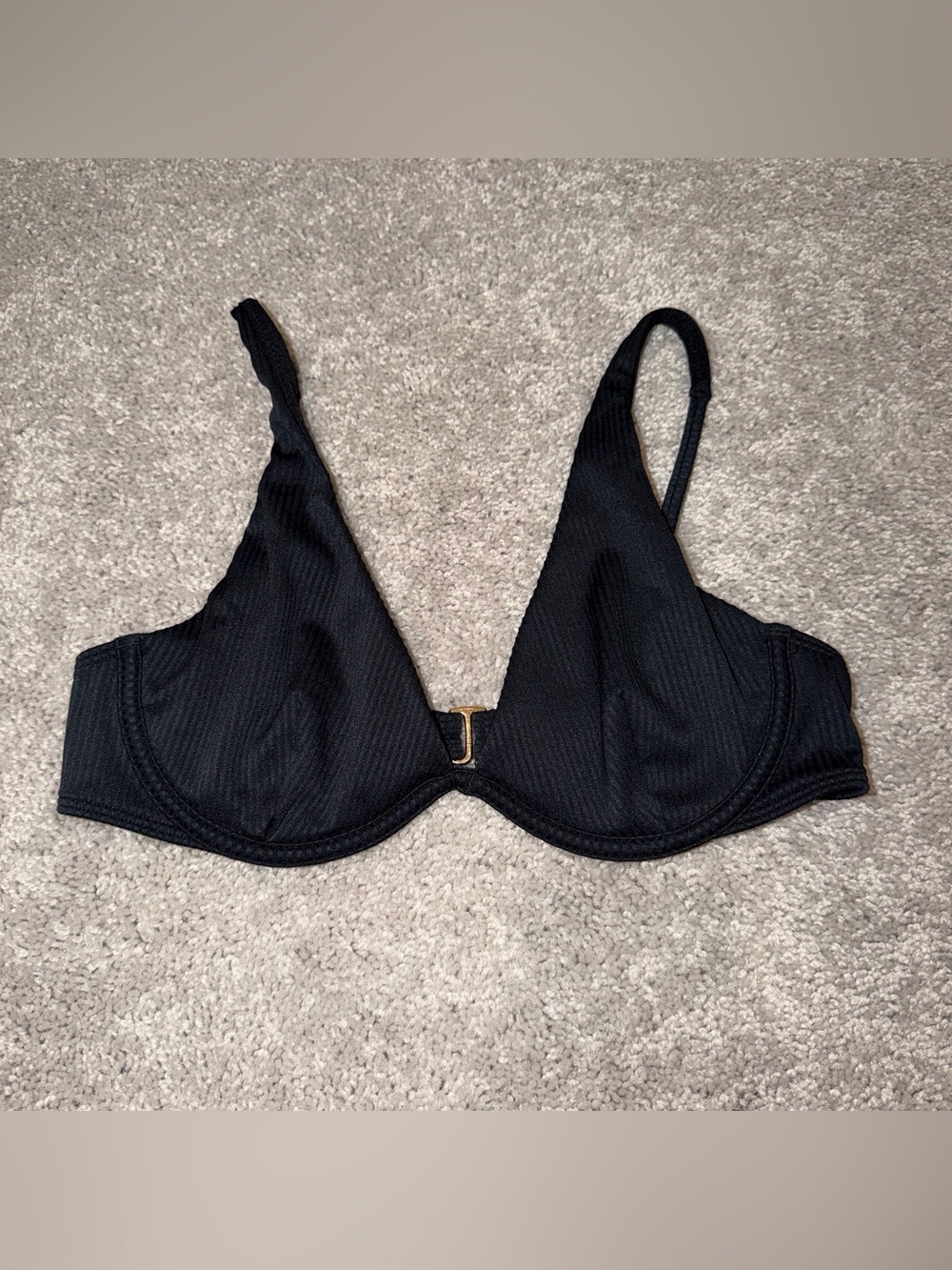 Hollister Black Ribbed Underwire Bikini Top
